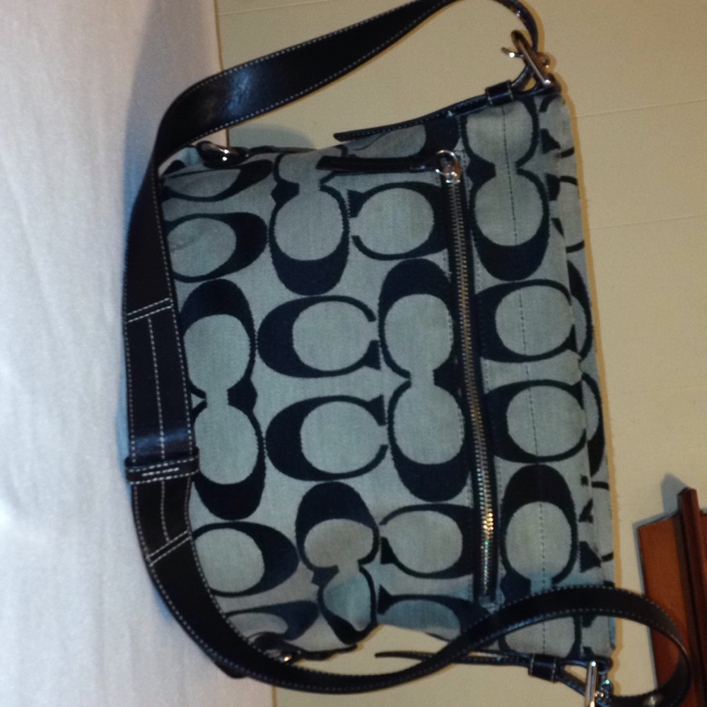 Authentic Coach Signature Duffle